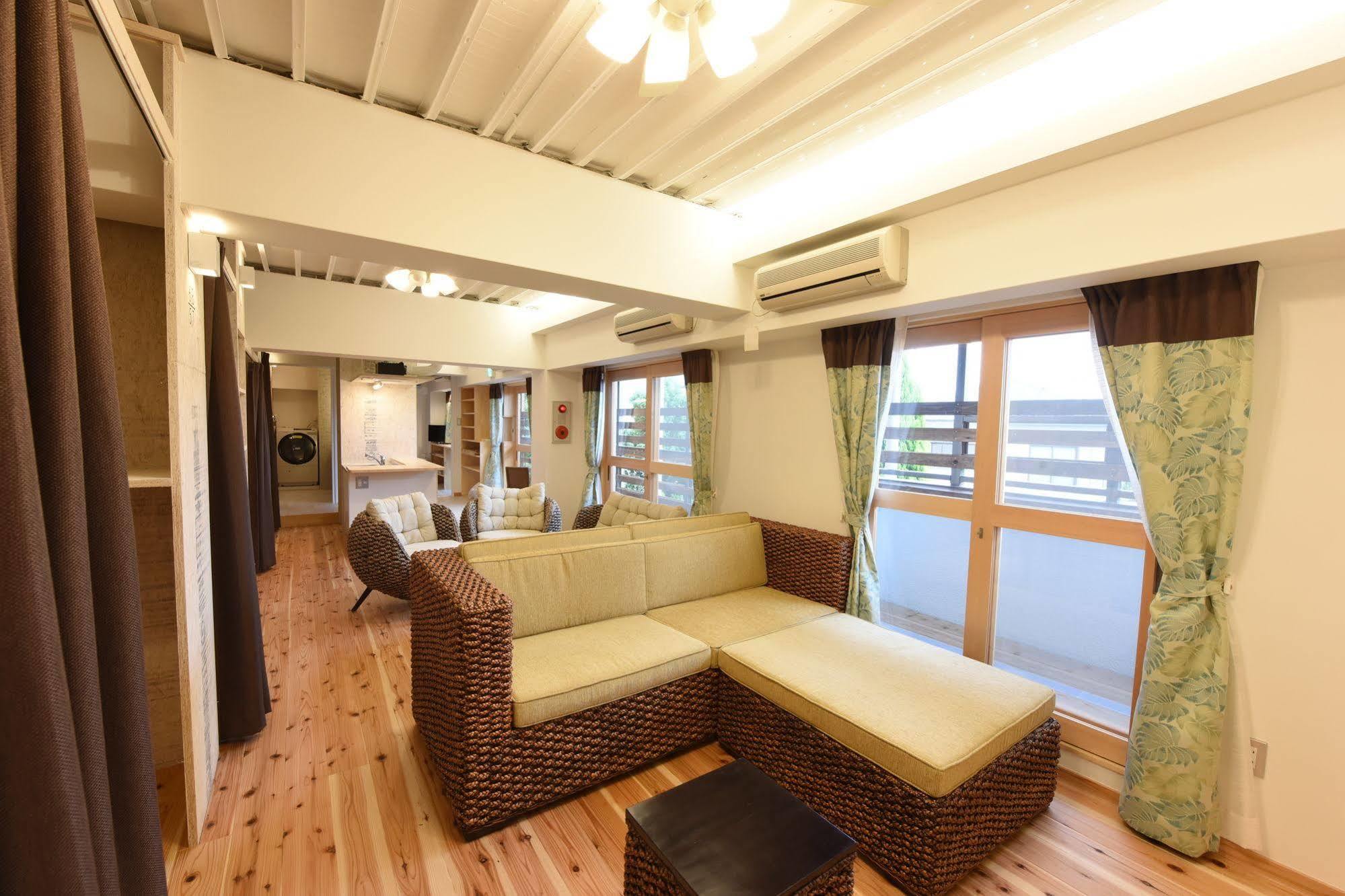 Backpackers Hotel Noosa Japan In Takatsuki Tonda Kültér fotó